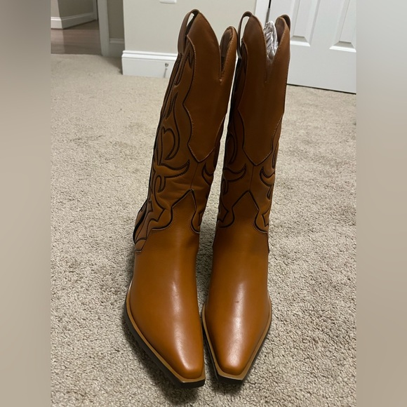 Reformation NEW COWBOY BOOTS - Picture 1 of 6